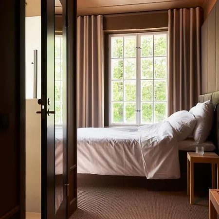 Hotel The Torby *