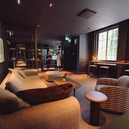 The Torby Hotell *